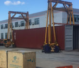 80 Ton Red Steel Mast Mobile Container Crane , Overhead Gantry Crane 5 - 15M / Min Lift Speed