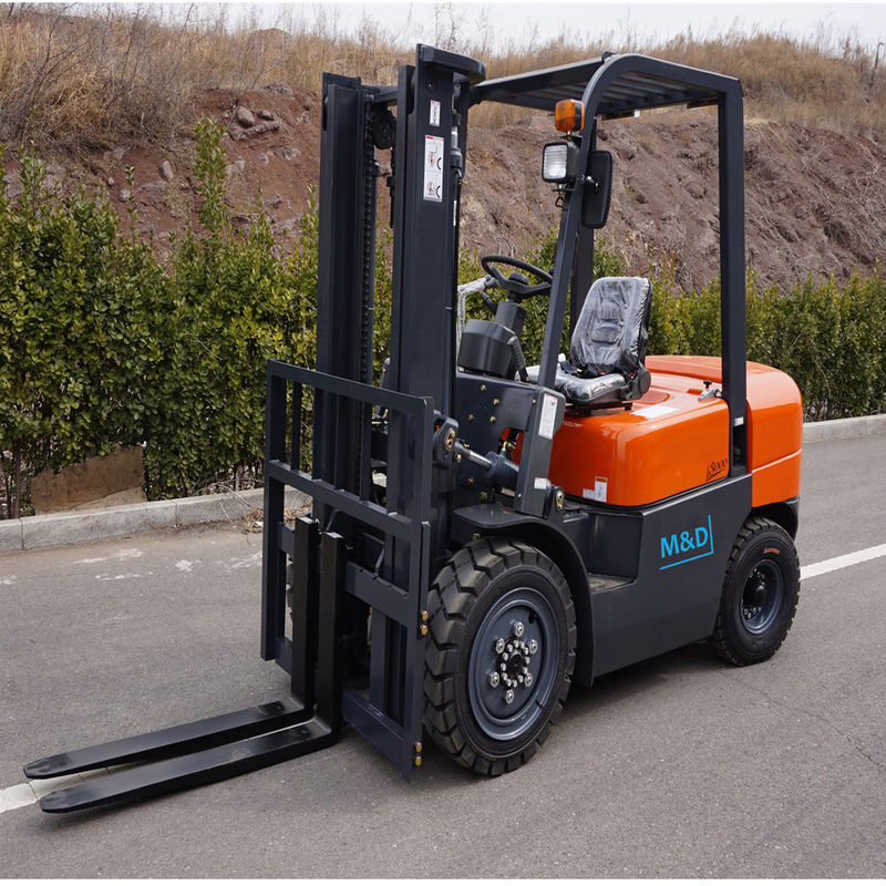 Full Free Mast Diesel Forklift Truck with Automatic Transmission Type